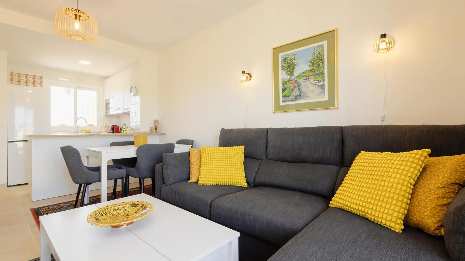 Cozy Apartment, With Sea Views, Large Private Terrace, Close To The Beach, El Faro, Mijas Apartment
