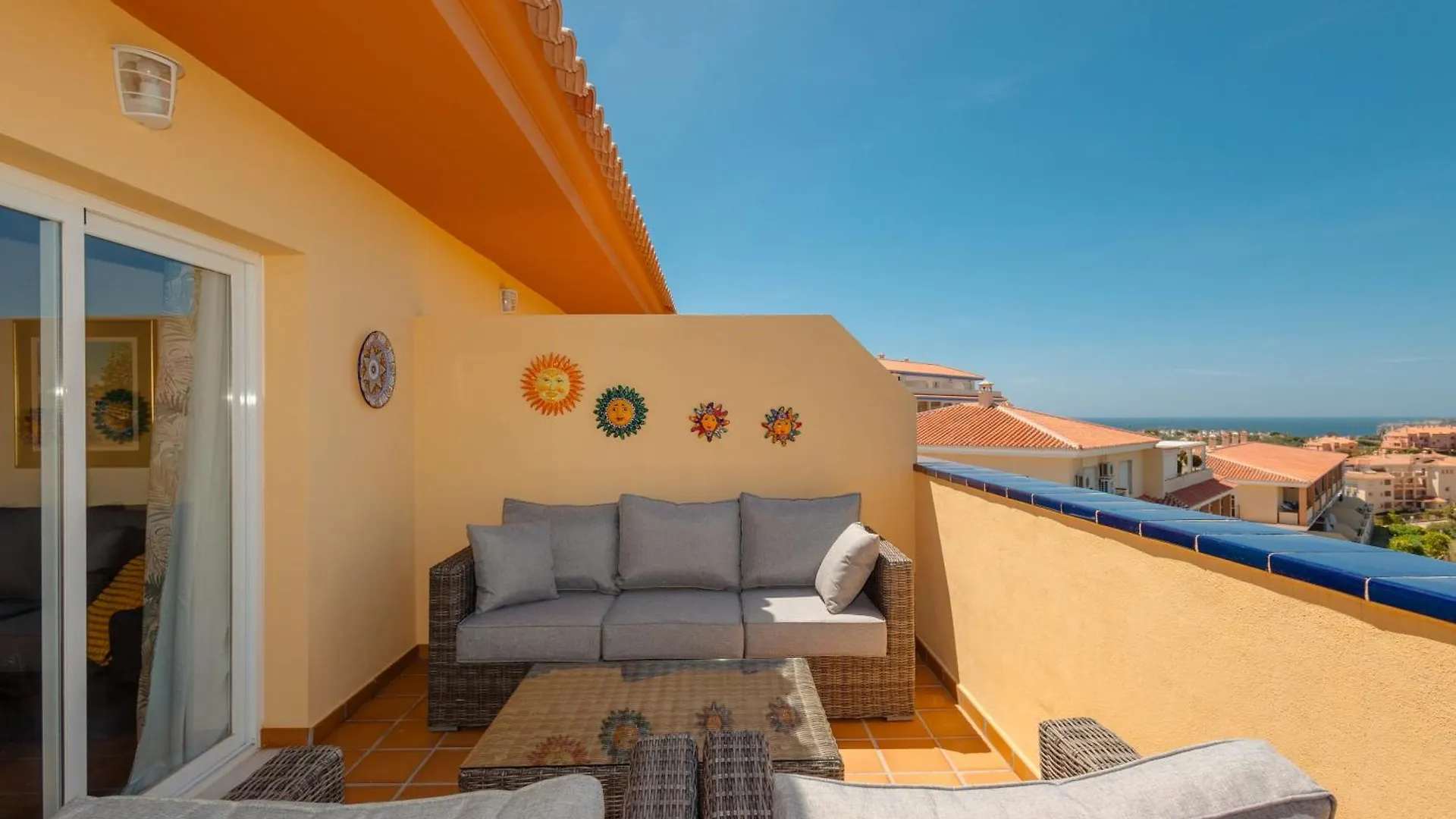 Apartment Cozy Apartment, With Sea Views, Large Private Terrace, Close To The Beach, El Faro, Mijas Spain